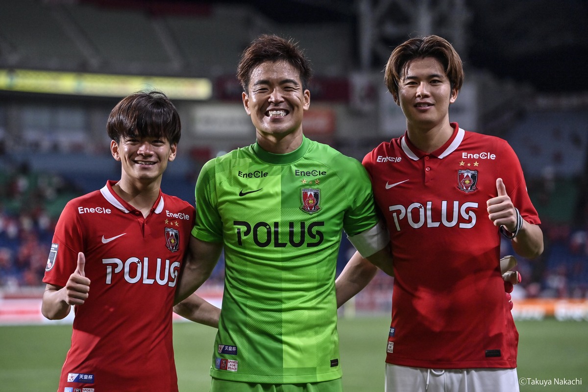 新品 浦和レッズ 西川周作 無失点試合数歴代1位記念 フォト