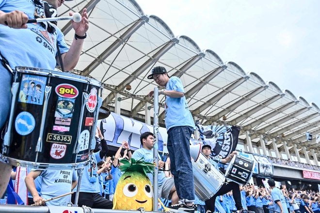 【サポーターアルバム】等々力連勝をアシストした「川崎フロンターレの試合前のサポーター写真83枚」！ 2万2070人が駆け付け圧巻の応援見せた「川崎フロンターレーセレッソ大阪」の画像046