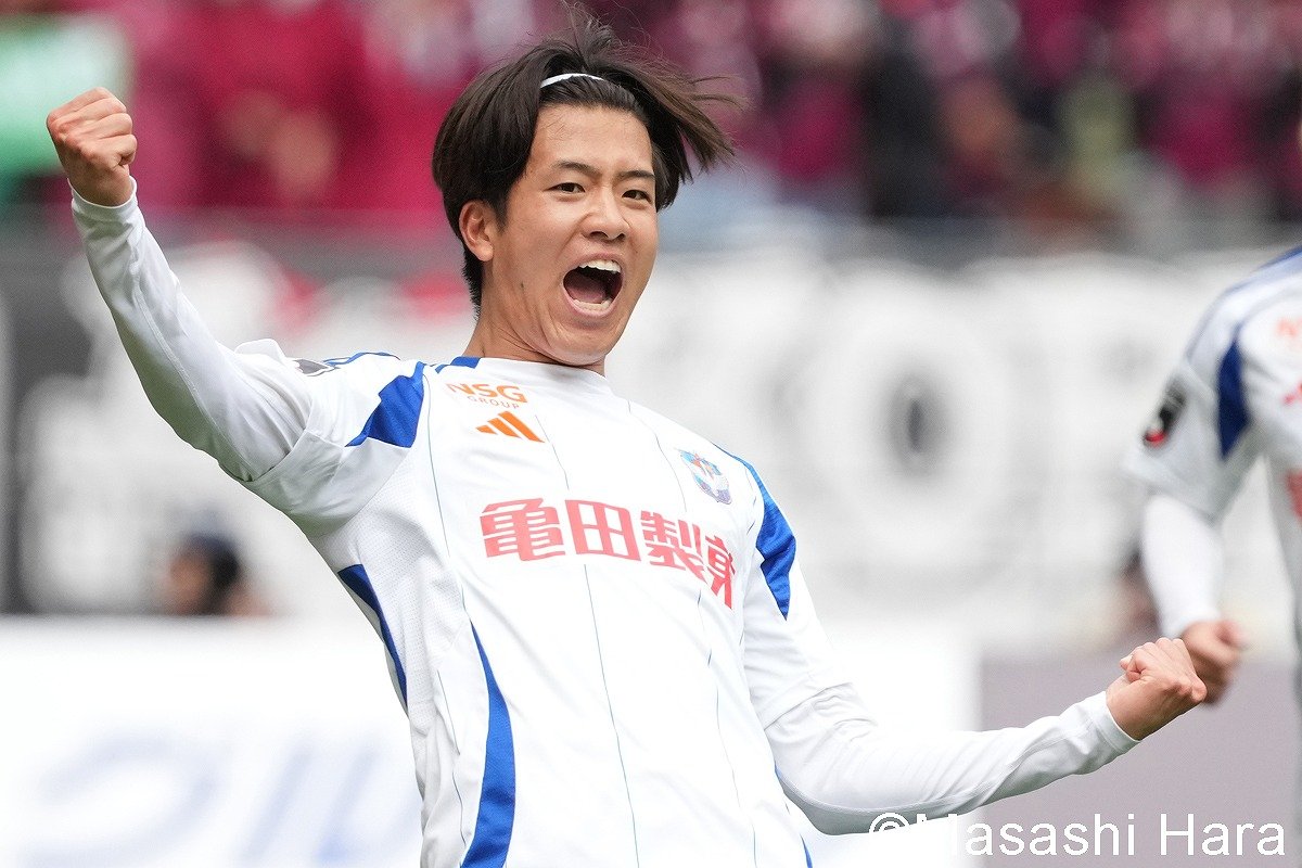和製モドリッチ!? 新潟MF長谷川元希が繰り出した絶妙アウトサイド｢魔法