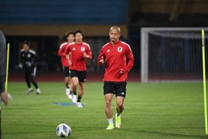 サッカー日本代表「ワールドカップ最終予選」古橋亨梧、三笘薫、吉田麻也ら「主力欠場」の危機を救う｢救世主候補5人｣(2)ドイツで絶好調の奥川雅也、超スピード王の前田大然と「調子を上げた背番号10」【フォーメーション図】の画像