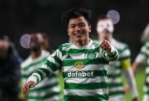 旗手怜央が衝撃の｢2ゴール1アシスト｣！サッカー日本代表返り咲きを狙う24歳がレンジャーズとの世界的伝統の一戦｢オールドファーム｣で大爆発!セルティックを首位浮上させた｢圧巻のプレー｣とは?【動画】の画像