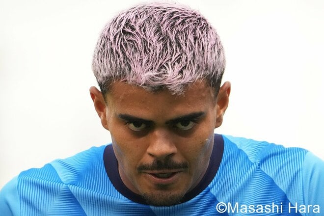 後半ATに生まれた執念の豪快同点弾！ 殊勲の横浜FC伊藤槙人は｢本当、悔しい結果に終わってしまった｣J1残留へ向けてつかみ取った｢勝点1｣の意味【横浜FC vs名古屋グランパス】激闘PHOTOギャラリーの画像009