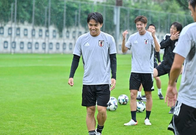 【サンフレッチェ広島「E-1」アルバム】J1広島に所属する日本代表5選手の13日＆14日の練習写真46枚！ジャーメイン良、中村草太、川辺駿、田中聡、荒木隼人、大迫敬介の現地写真の画像036