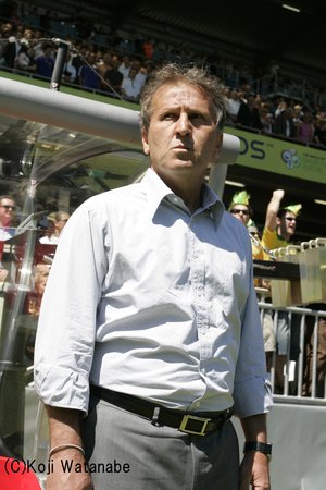 大住良之の「この世界のコーナーエリアから」第82回「サッカー日本代表の“聖地”埼玉スタジアム・北側ゴールの呪術」(1)日本代表“モラル最低”期の「ジーコ魂」とも言われた奇跡の画像