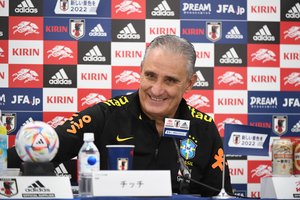 決戦前日に元横浜フリューゲルス、ブラジル代表サンパイオコーチが名前を挙げた「警戒する日本代表の5選手」は吉田麻也、長友佑都、遠藤航、南野拓実、伊東純也の画像
