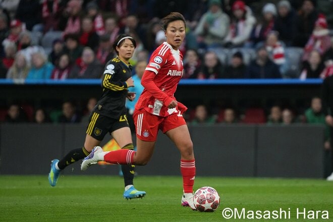 【画像19枚】なでしこの至宝から欧州女王へ！アジア杯優勝の谷川萌々子とマンU宮澤ひなたが欧州CLで激突！バイエルン熱狂の夜を現地撮の画像011