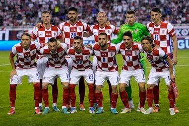 モダンできれい！」vs「着ない方がマシ」クロアチア代表のカタール向け