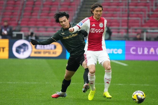 オランダ伝統の一戦『デ・クラシケル』に３人の日本人選手！｢板倉滉vs上田綺世&渡辺剛」が激しくぶつかり合った白熱の現地スタジアムに潜入【アヤックスvsフェイエノールト】PHOTOギャラリーの画像006