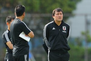 J2「18位と19位」モンテディオ山形と清水エスパルス「監督交代リスタートのリアル現在地」！「熱血漢」清水・秋葉忠宏新監督が語った立て直しのカギは「インテリジェンスと超積極性」【戸塚啓のJ2のミカタ】(1)の画像