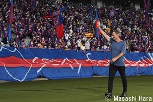 「堅守速攻」から変わり切らない選手たちの意識【FC東京とアルベル監督が挑む「壁」】(1)の画像