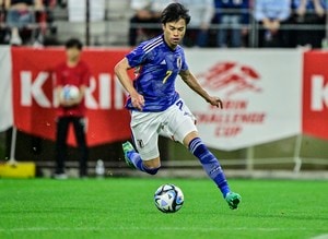 「シンプルにスピードで縦ぶち抜いてる」三笘薫が速さでも相手を圧倒し「速ぇぇえええ！」「いやー速い」とファン称賛！ 味方もついてこれず「辛いなー」と同情の声もの画像