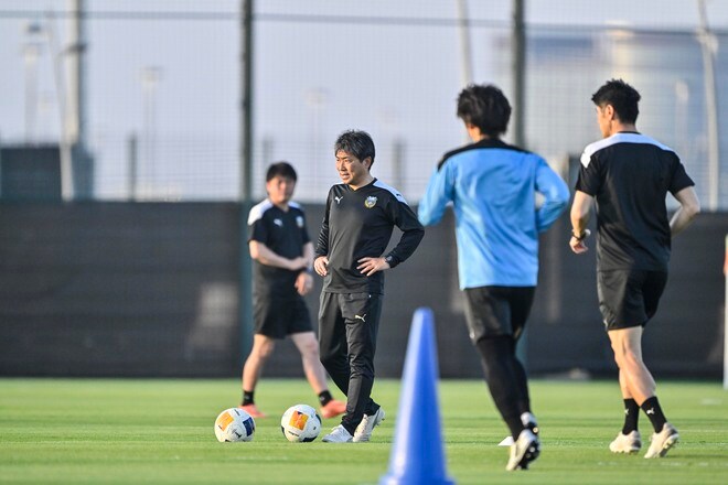 【川崎フロンターレアルバム】ACLEを戦い抜いた「コーチングスタッフ＆クラブスタッフのサウジアラビア2週間の写真」合計99枚！ アジア2位を支えた2週間のピッチ内外の姿の画像019