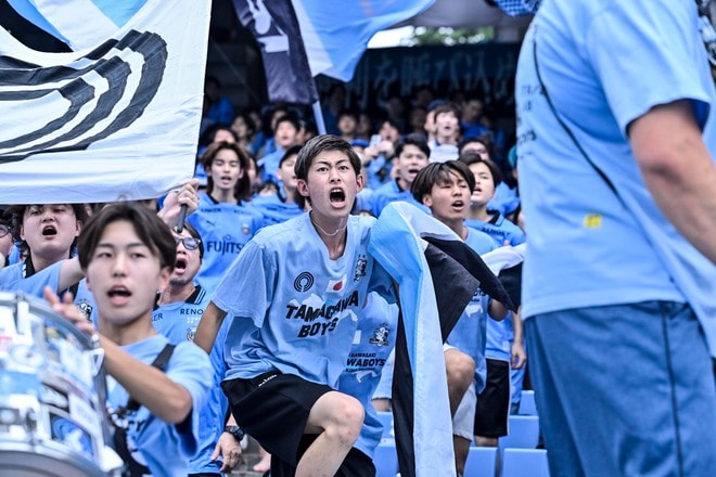 【サポーターアルバム】等々力連勝をアシストした「川崎フロンターレの試合前のサポーター写真83枚」！ 2万2070人が駆け付け圧巻の応援見せた「川崎フロンターレーセレッソ大阪」の画像011