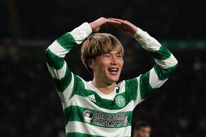 ｢意図的胸リフレクションやば｣!! 古橋亨梧がセルティックの今季オーストラリアツアー｢初ゴール｣! 味方のシュートを胸でコースを変える技あり弾が｢16万超の再生回数｣の画像