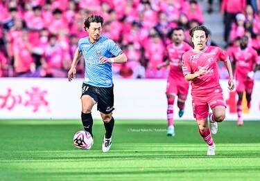 画像・写真：試合後には涙の挨拶も……登里享平が15年所属した古巣との初
