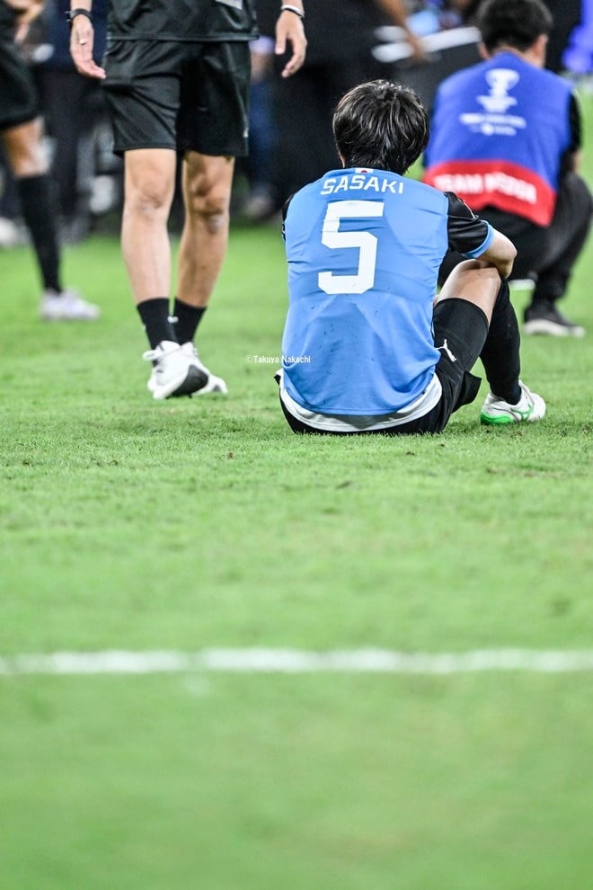 【川崎フロンターレアルバム】ACLE決勝で両SBとして奮闘した佐々木旭の写真40枚！ 試合後に見せた放心状態が表す、すべてを注ぎ込んだ姿「アル・アハリー川崎フロンターレ」の画像010