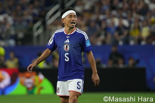 【W杯】現地カメラマンが捉えた第3戦！堂安律の献身、前田大然の歓喜、中村敬斗の苦悩、長友佑都の雄姿…激闘を経て王国ブラジル撃破へ【日本代表vsスウェーデン代表】激闘PHOTOギャラリーの画像013
