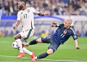 【試合アルバム】「サッカー日本代表―サウジアラビア代表」先発メンバー６人変更で挑むも5バック崩せず……20歳DF高井幸大が先発の一戦「中地拓也 撮影写真」の画像