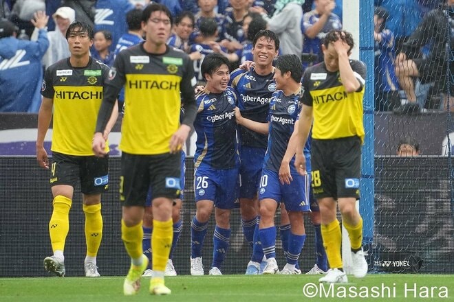 勝負を分けた「スタメン6人」と「コイントス」、左WB林幸多郎の「全3ゴール」に絡む活躍で町田が完勝、「11戦負けなし」柏に2つ目の黒星【FC町田ゼルビアvs柏レイソル】PHOTOギャラリーの画像
