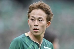 ｢森田のクロスよ！｣｢まじで良すぎ｣国立熱狂の東京V司令塔10番のピンポイントクロスが絶妙すぎる！｢金払って見るべき選手｣｢去年もすごかったけど、今年は凄すぎる｣の画像