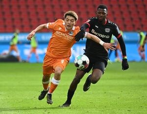 【ブンデス分析】堂安律と奥川雅也がゴール!「完全にハマった」堂安ビーレフェルトの「居場所」の画像