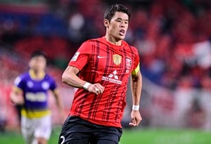 「そっかチームメイトだったのか」浦和レッズDF酒井宏樹、川崎フロンターレに所属する「マルセイユ時代の同僚FW」と7年ぶりに再会！ファンは「2人とも偉大な選手」などと反応の画像