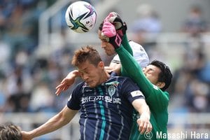 PHOTOギャラリー「ピッチの焦点」【明治安田生命Ｊ１リーグ　第１８節　アビスパ福岡ｖｓヴィッセル神戸　２０２１年６月１９日　１３：０３キックオフ】の画像