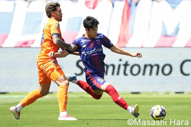 ｢何か起こるかなと思った｣｢イメージはできていた｣元サッカー日本代表エースの2得点に絡む活躍で清水エスパルスが3連勝【FC東京VS清水エスパルス】PHOTOギャラリー激闘10連写の画像002