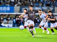 もう練習再開とは サッカー日本代表 吉田麻也がシャルケに合流 スパイク片手に練習場での写真に 1万超いいね 概要 海外サッカー ニュース サッカー批評web