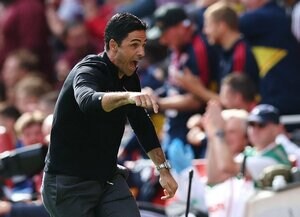 ｢何度見ても飽きないやつきた｣!! ミケル・アルテタ監督大歓喜の瞬間をとらえたアーセナルの｢ベンチカム｣が話題!! トッテナムとのノース・ロンドン・ダービーでのトーマス・パーテイの｢先制ゴール大歓喜の瞬間｣【動画】の画像