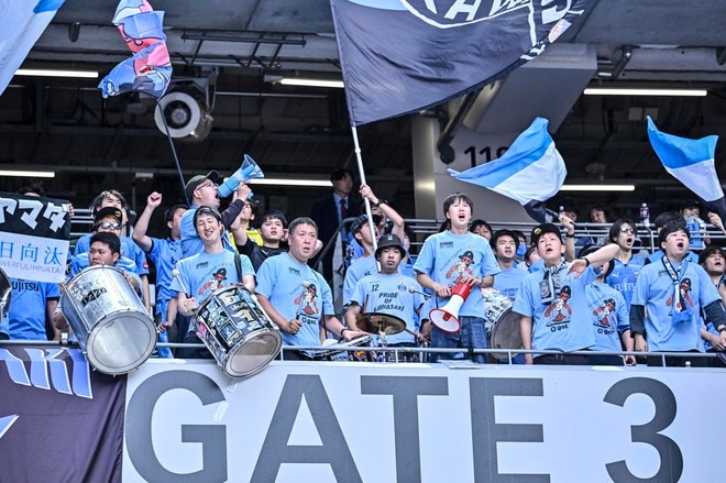 【サポーターアルバム】ACLE準優勝後初の国内試合に駆け付けた川崎フロンターレのサポーター写真80枚！ 国立を青く染め上げる「鹿島アントラーズー川崎フロンターレ」の画像026