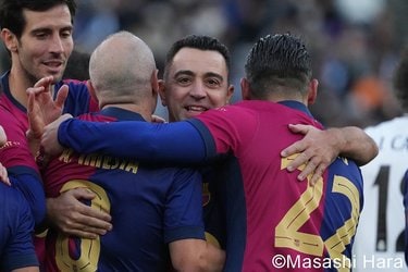 画像・写真：美しい奥様と可愛い5人のお子さんとフィニッシュ