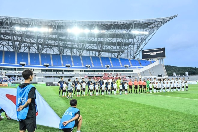 日本代表のE―1初戦・香港戦の観客数は687人と衝撃の空席だらけに……スタジアム周辺で大渋滞を懸念する声も虚しく収容率はまさかの2％で、今季J1最低の10%しか入らずの画像003