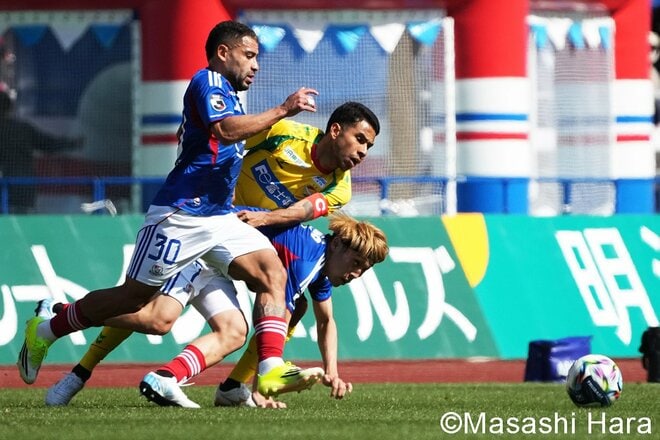 遠野大弥が先制スーパーボレー弾も…MVPは千葉期待の新星U-17日本代表を封じ込めた右SB！横浜FMが今季初完封で最下位脱出【横浜F・マリノスvsジェフユナイテッド千葉】激闘PHOTOギャラリーの画像006