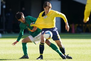 PHOTOギャラリー「ピッチの焦点」【第100回全国高校サッカー選手権準々決勝　関東第一（東京Ｂ）ｖｓ静岡学園（静岡）　２０２２年１月４日キックオフ】（渡辺浩樹撮影）の画像