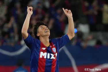 Fc東京 ゴール無縁 と思われていた塚川孝輝の シュート２本２得点 で引き分けに成功 Fc東京vs横浜f マリノス 原悦生photoギャラリー サッカー遠近 サッカー批評web