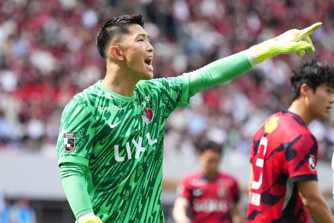 絶対エース｢美しい｣完璧オーバーヘッド、日本代表の至宝｢悔しい｣試合後、それでも｢気になる｣鈴木優磨のパンツ【鹿島アントラーズvs川崎フロンターレ】国立決戦PHOTOギャラリー25連写の画像016