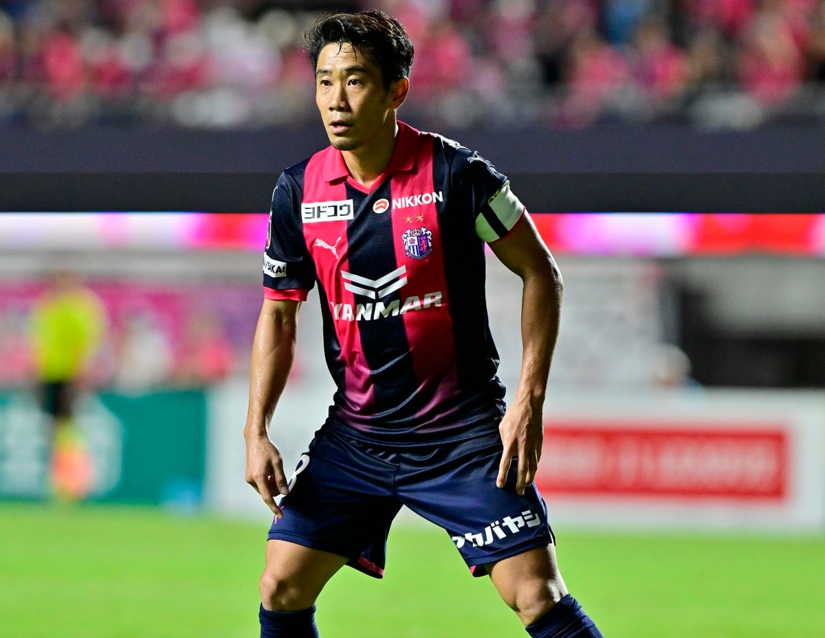 ビックリマンチョコ仕様！ 元日本代表・香川真司の誕生日を祝した