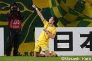 数的不利になっても町田が追いついて無敗継続！三井寺眞と小川航基のマッチアップ！指揮官の背景に｢妥協なき、頂点へ｣＆望月ヘンリー海輝が渾身のガッツポーズ！【FC町田ゼルビアvs横浜F・マリノス】激闘PHOTOギャラリーの画像