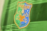 ｢J2での活躍期待してます！｣これがダブルの祝福で彩られるJ3八戸の新ユニフォーム！｢かっこいい｣｢とてもいい20周年のコンセプト｣