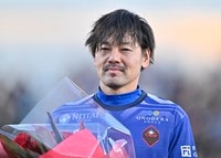 ｢キャー！グティだー！｣松井大輔氏がW杯会場で撮影成功“スペイン＆日本”のイケおじツーショット！｢相変わらずイケメン！｣｢こんなイケおじになってるなんて｣