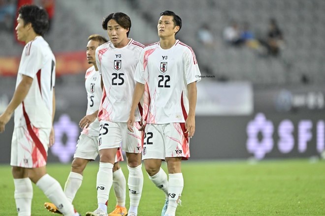 【植田直通＆早川友基アルバム】鹿島アントラーズの2人の中国戦でのプレー写真56枚！ 早川は日本代表デビュー、植田は久々復帰の記念姿「日本代表ー中国代表」の画像052