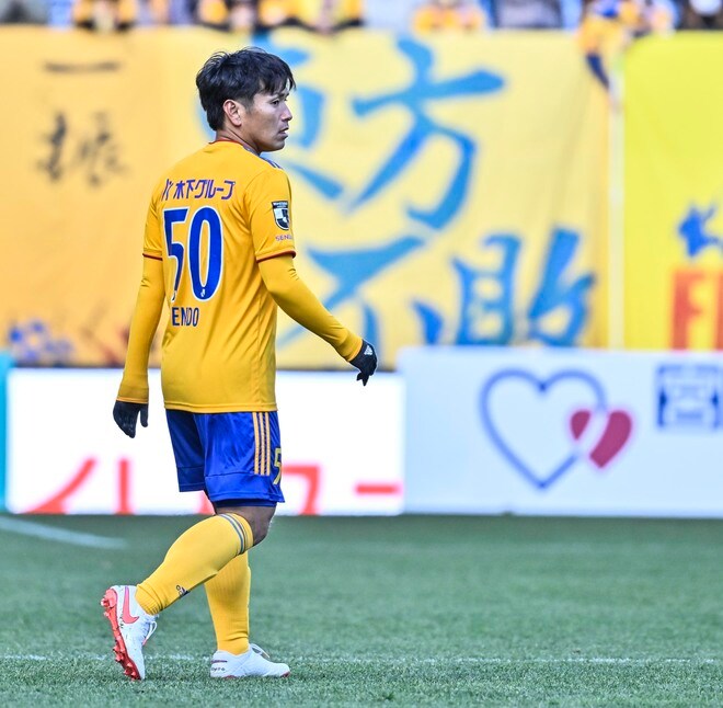 【J2第33節プレビュー「ラスト10試合」】首位・横浜FCと「勝点差8」のベガルタ仙台、ジェフユナイテッド千葉とのホームゲームはJ1自動昇格への「背水の陣」の一戦!フォーメーションチェンジも!?【戸塚啓のJ2のミカタ】(1)の画像