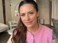 ｢胸トラップの達人｣“激ヤセ”話題のゆりやん、エンジェル・シティFCのユニフォーム姿で神技“エアサッカー”！｢明らかにトップアスリートですこの人｣の声の画像