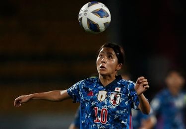 神投稿」「オシャレでセクシー」サッカー女子日本代表・岩渕真奈の