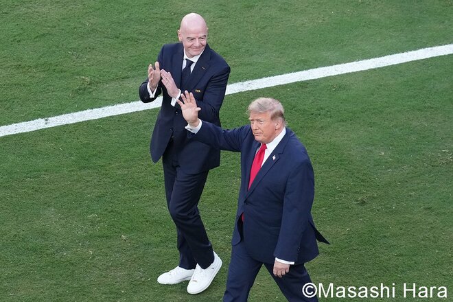 【W杯決勝】バルサ新旧10番対決が実現！マドンナ＆2R、BTS、美ボディ歌姫49歳の賛否両論ハーフタイムショー！試合後のメッシとヤマル、トランプ劇場をご覧あれ！【スペイン代表vsアルゼンチン代表】激闘PHOTOギャラリーの画像024