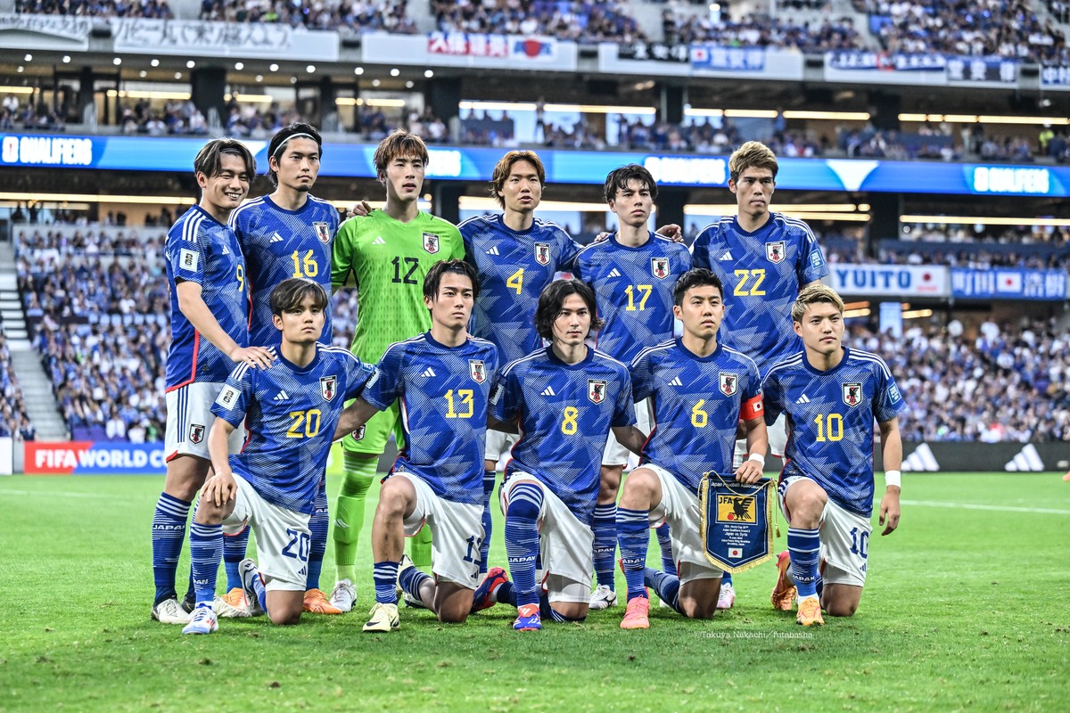 実物見てやっぱりカッコよかった」サッカー日本代表の“青い炎”が