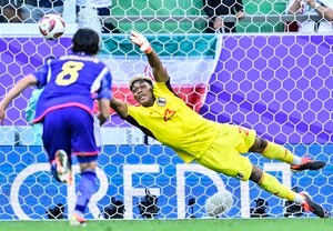 【「この経験をしたのは僕」と語る鈴木彩艶が未来に背負っていくもの(2)】代表でふだん通りの能力を発揮する難しさ……「代表の舞台に帰ってきたい」の覚悟を胸にの画像