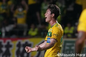 品田愛斗の芸術的な直接FKで先制！J1札幌の猛攻を凌いだJ2千葉が快勝【天皇杯ラウンド16　ジェフユナイテッド千葉vs北海道コンサドーレ札幌　2024年8月21日19:03キックオフ】PHOTOギャラリーの画像