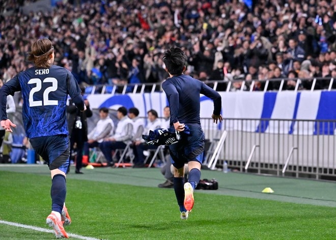 「お茶目で最高だろ！」「ヤンチャな感じで良かった」日本代表・久保建英、ゴラッソ直後の「イエローカードをもらったゴールパフォーマンス」が話題に！「いつものことです笑」「もはやお家芸」の声の画像003